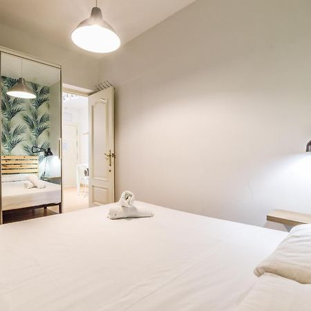 Acogedor Piso Madrid Centro Alquiler Temporalアパートメント エクステリア 写真
