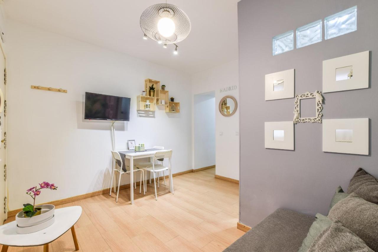 Acogedor Piso Madrid Centro Alquiler Temporalアパートメント エクステリア 写真