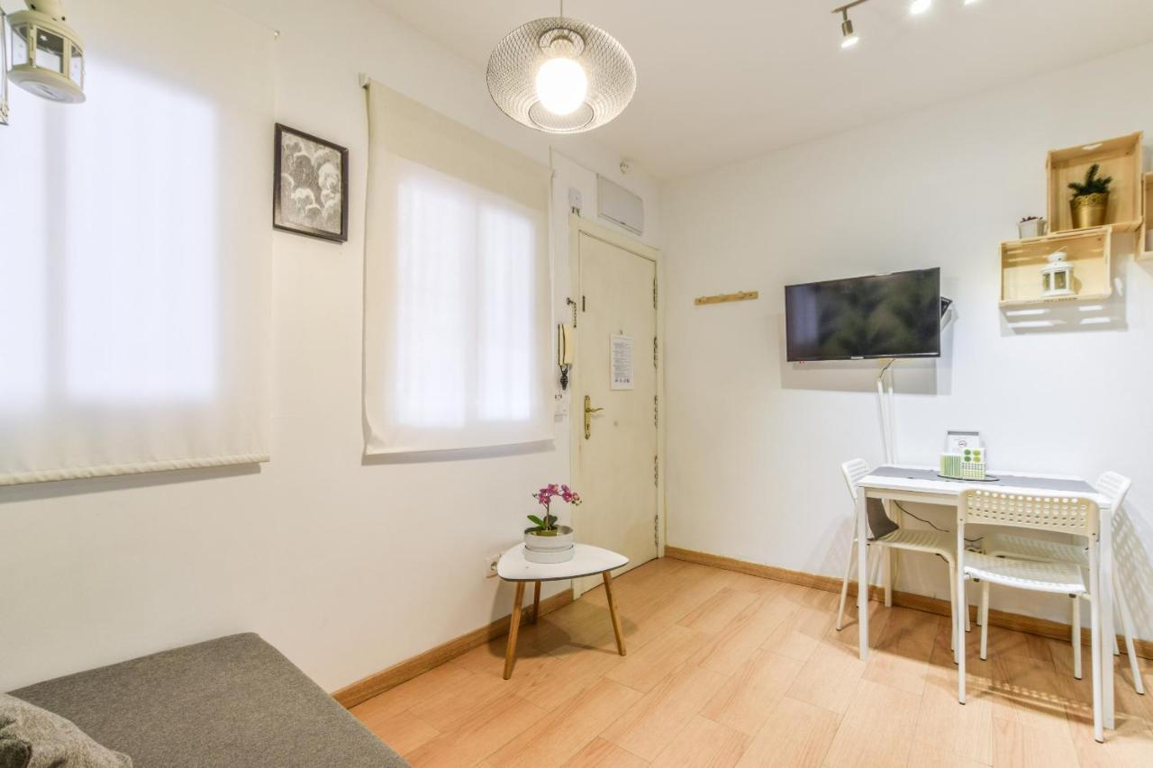Acogedor Piso Madrid Centro Alquiler Temporalアパートメント エクステリア 写真