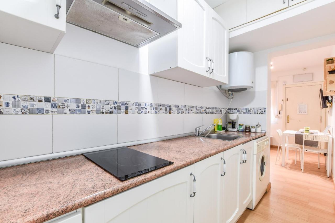 Acogedor Piso Madrid Centro Alquiler Temporalアパートメント エクステリア 写真
